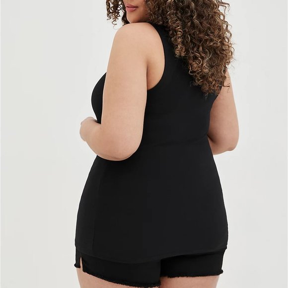 Torrid Plus Size 5 Black Deep V-Neck Foxy Tank - Picture 2 of 5